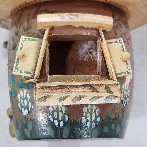 Vintage Zim's Heirloom Collectibles "Beehive Smoker" handpainted wood - Picture 12 of 12